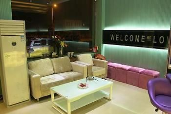 Zhengzhou Love Theme Hotel Jicheng (Henan) Exterior photo